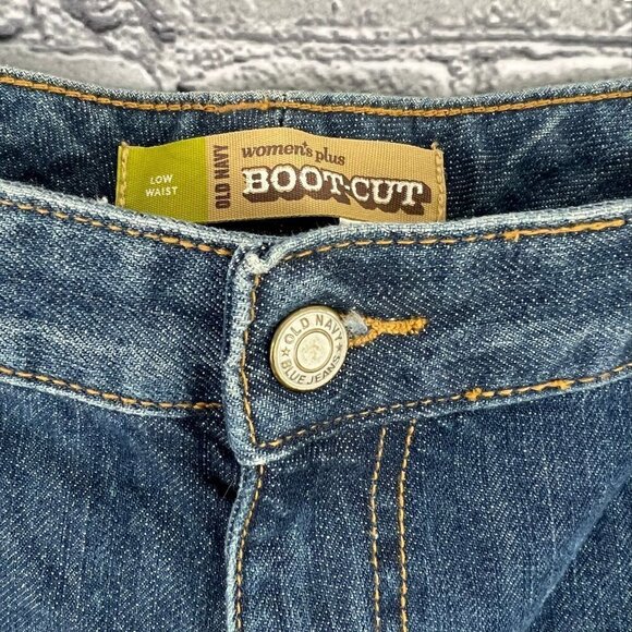 Old Navy Bootcut Low Waist Jeans Size 26 - Picture 2 of 5